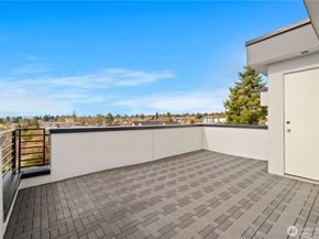 2230 C NW 60th Street, Seattle WA 98107