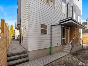 2230 C NW 60th Street, Seattle WA 98107