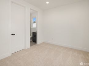 7967 112th Lane SE, Newcastle WA 98056