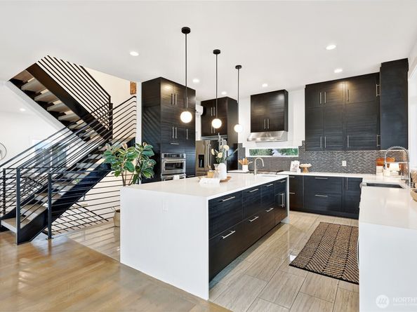 11014 Cornell Avenue S, Seattle WA 98178