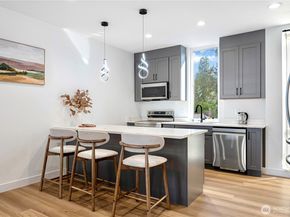 8522 23rd Avenue NE, Seattle WA 98115