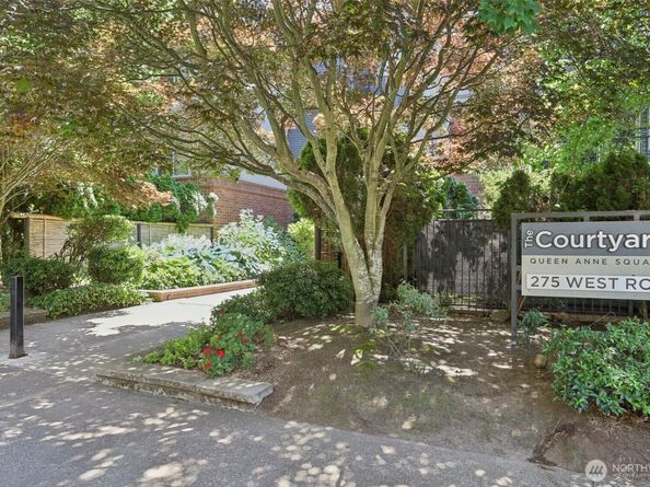 275 W Roy Street 114, Seattle WA 98119