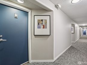 275 W Roy Street 114, Seattle WA 98119