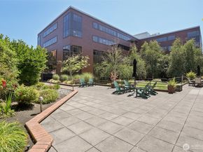 275 W Roy Street 114, Seattle WA 98119