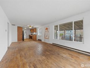 11630 Center Road, Everett WA 98204