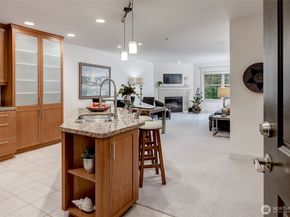 3150 W Government Way 404, Seattle WA 98199