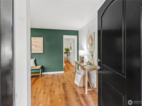 13054 30th Avenue NE, Seattle WA 98125