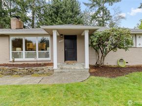 13054 30th Avenue NE, Seattle WA 98125