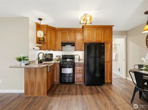 11221 194th Street SE, Snohomish WA 98296