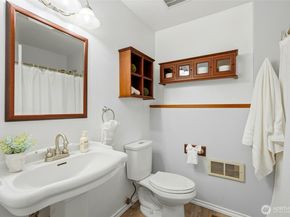 11221 194th Street SE, Snohomish WA 98296