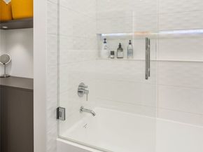 107 23rd Avenue A, Seattle WA 98122