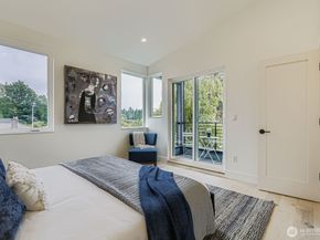 8810 41st Avenue SW, Seattle WA 98136