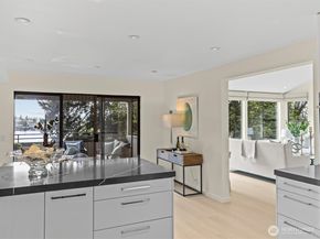 4609 102nd Lane NE, Kirkland WA 98033