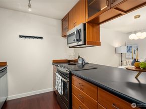 7309 Sand Point Way NE B727, Seattle WA 98115