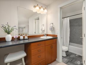 7309 Sand Point Way NE B727, Seattle WA 98115