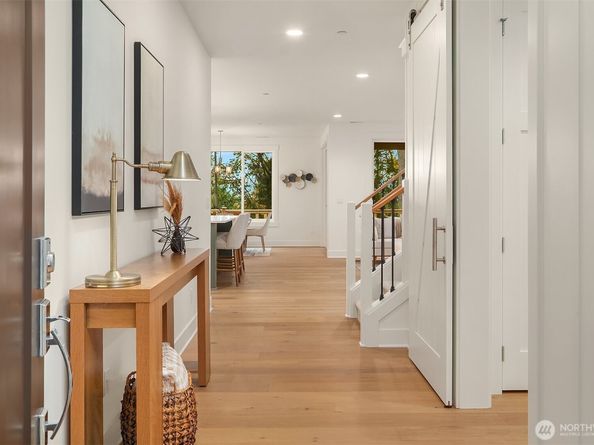 22212 98th Avenue W, Edmonds WA 98020