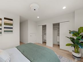 1410 N 47th Street A, Seattle WA 98103