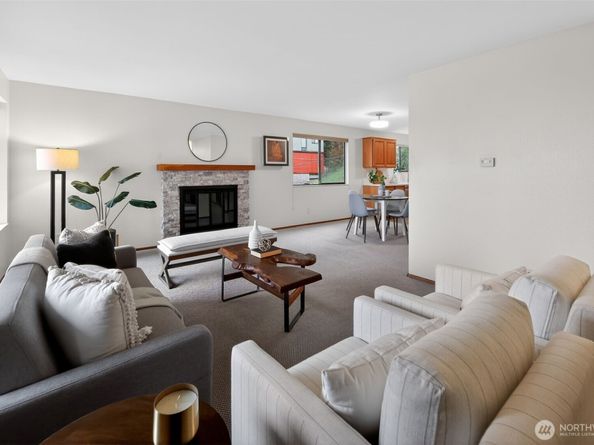 1101 Harbor Avenue SW 2D, Seattle WA 98116