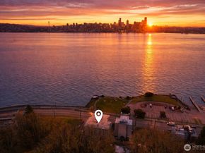 1101 Harbor Avenue SW 2D, Seattle WA 98116