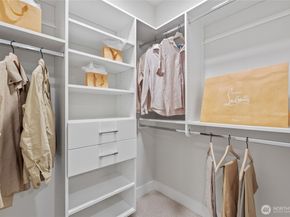 1606 146th Avenue SE, Bellevue WA 98007