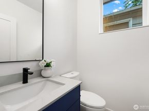 3214 47th Avenue SW, Seattle WA 98116