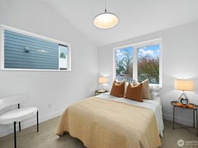 3214 47th Avenue SW, Seattle WA 98116