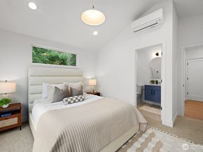 3214 47th Avenue SW, Seattle WA 98116