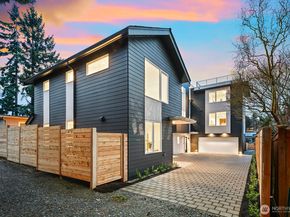 3214 47th Avenue SW, Seattle WA 98116