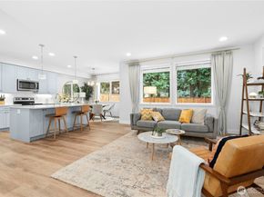 118 171st Place SW B, Bothell WA 98012