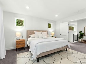 118 171st Place SW B, Bothell WA 98012
