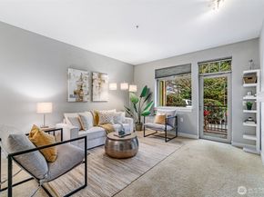 15700 116th Avenue NE 102A, Bothell WA 98011