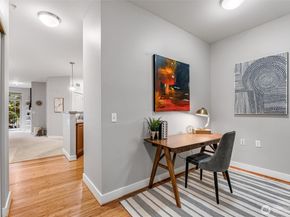 15700 116th Avenue NE 102A, Bothell WA 98011