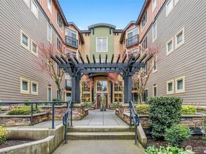 15700 116th Avenue NE 102A, Bothell WA 98011