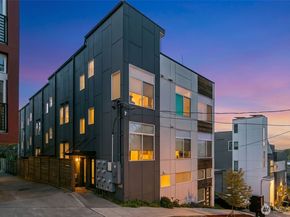 3026 SW Charlestown Street C, Seattle WA 98126