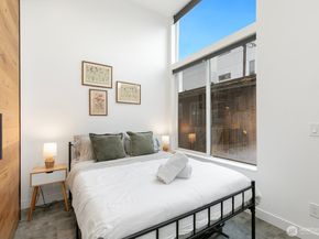 3026 SW Charlestown Street C, Seattle WA 98126