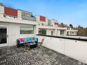 3026 SW Charlestown Street C, Seattle WA 98126
