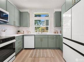 513 NE 123rd Street, Seattle WA 98125