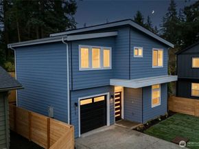513 NE 123rd Street, Seattle WA 98125