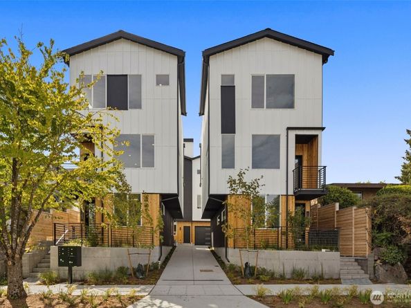 1227 B N 48th Street, Seattle WA 98103