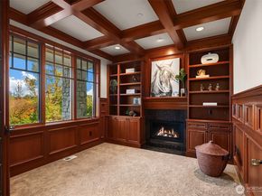 20727 SE 24th Street, Sammamish WA 98075