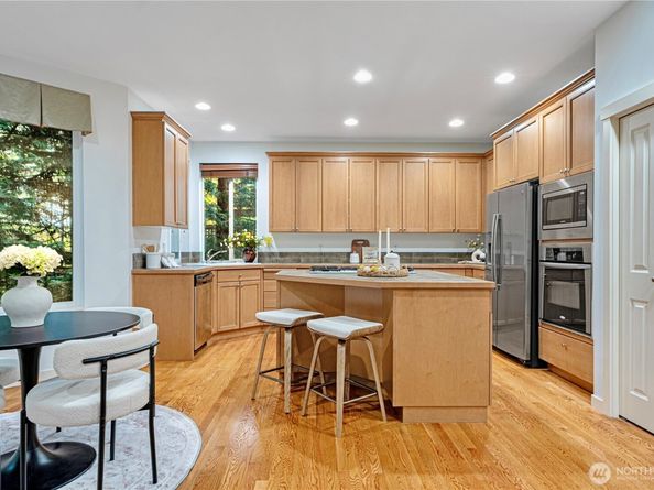 21713 38th Drive SE, Bothell WA 98021