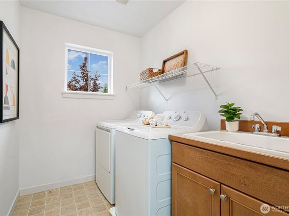 21713 38th Drive SE, Bothell WA 98021