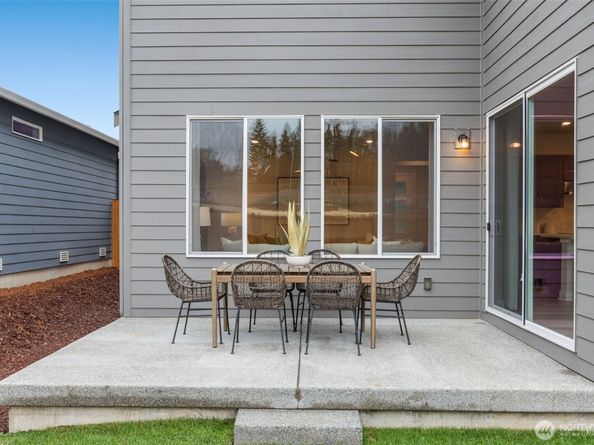 23338 Arbors Terrace Road NE 00201, Kingston WA 98370
