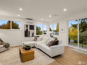 2103 SW Genesee Street, Seattle WA 98106