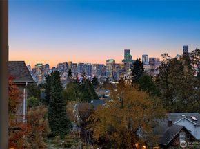 2103 SW Genesee Street, Seattle WA 98106