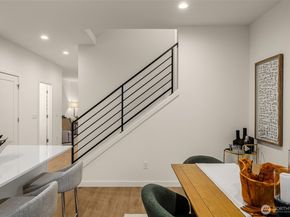 2103 SW Genesee Street, Seattle WA 98106