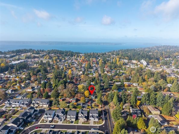 615 SW 124th Street, Seattle WA 98146