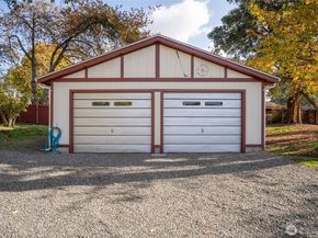 615 SW 124th Street, Seattle WA 98146