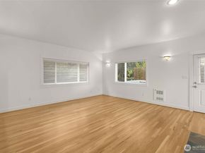 3322 S Holly Street, Seattle WA 98118