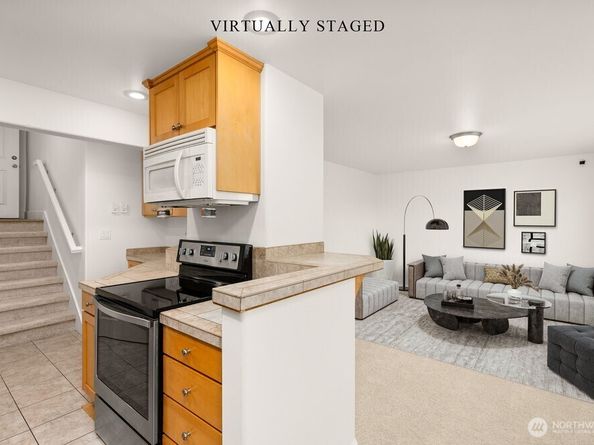 3322 S Holly Street, Seattle WA 98118